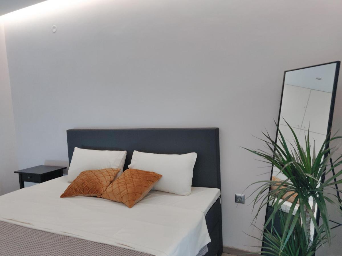 Luxury Suites With King-Sized Bed Tessalónica Exterior foto